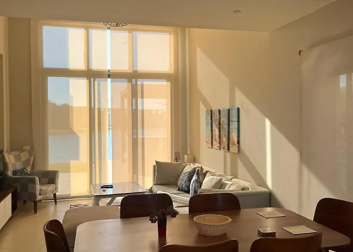 4br Tawila Lagoon Living In El Gouna